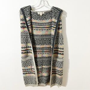 Monteau Los Angeles Geometric Pattern Hooded Sleeveless Sweater Vest Multicolor